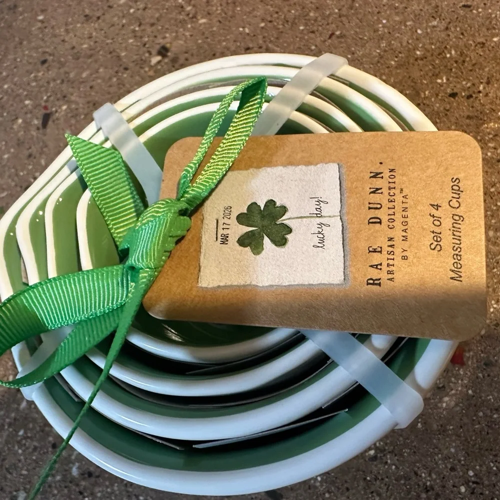 Rae Dunn Shamrock Measuring Cups Set - Picture 3 of 4
